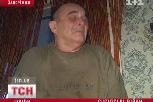 Мужчина через дыру в стене залил квартиру соседей ртутью