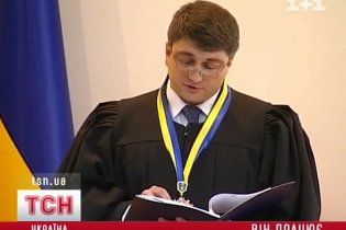 Судью Киреева охранники сопровождают даже на слушания обычных дел