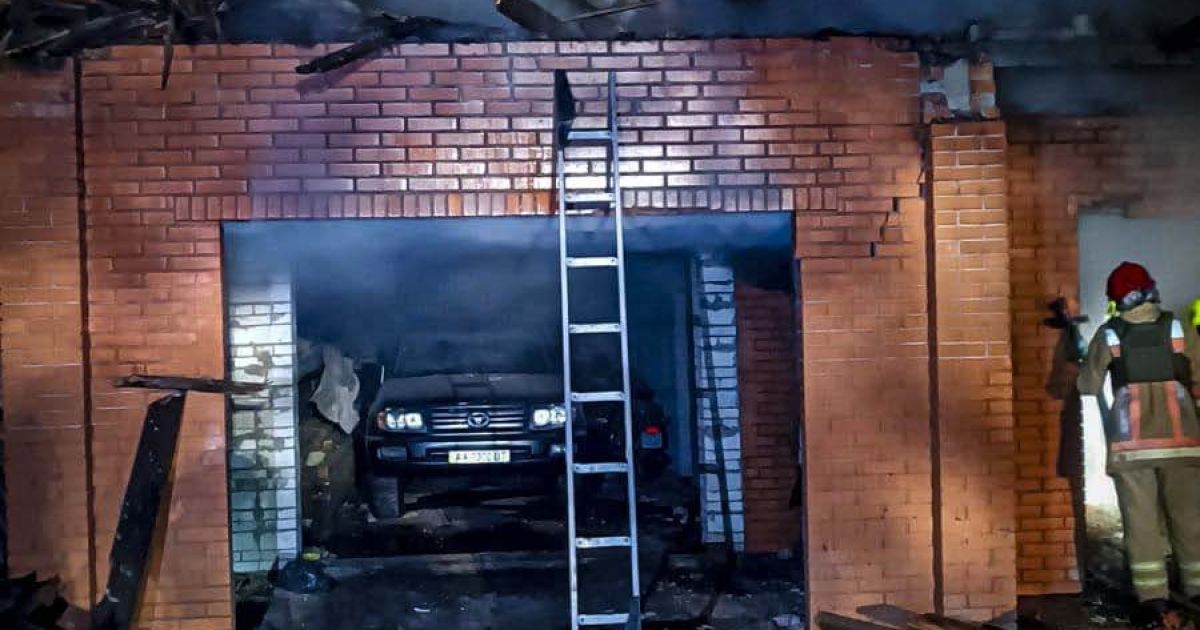 Последствия атаки БпЛА в Киевской области