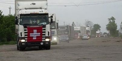 30 вантажівок гумдопомоги доставили на Донеччину з Швейцарії