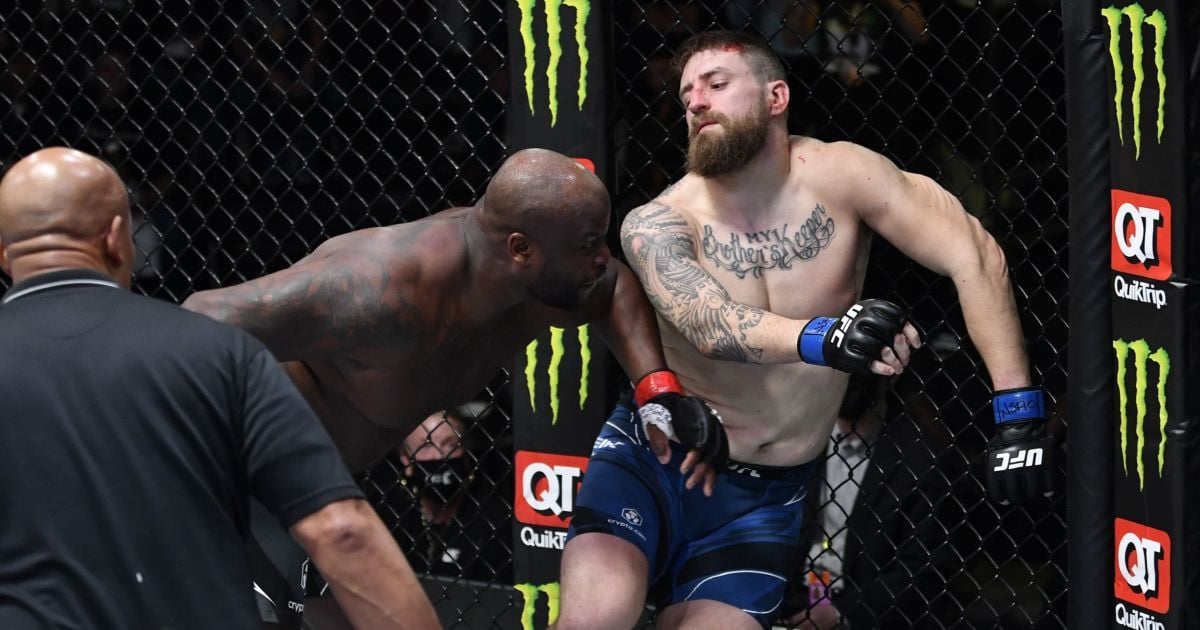 Знищення в першому раунді: "Чорний звір" встановив абсолютний рекорд UFC за нокаутами (відео)