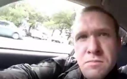 Нападник на мечеть у Новій Зеландії записав 17-хвилинне відео розправи над жертвами