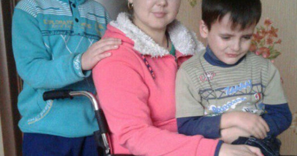 Оксана просит помочь ей снова стать на ноги