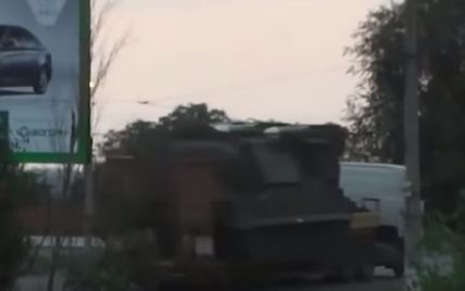 Журналіст довів, що російський "Бук"-убивцю літака МН17 зняли на відео у Луганську