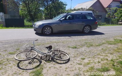 На Закарпатье иномарка насмерть сбила женщину на велосипеде