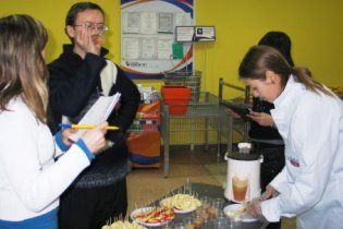 Министры Крыма будут испытывать на себе импортные продукты