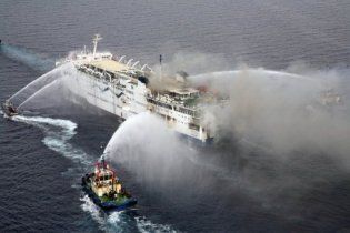 В Красном море затонул паром, который горел неделю назад