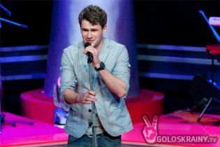 Фіналіст "Голосу країни" Арсен Мірзоян вивів у світ дружину і дітей