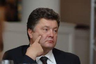 Порошенко відхрестився від фінансування Яценюка