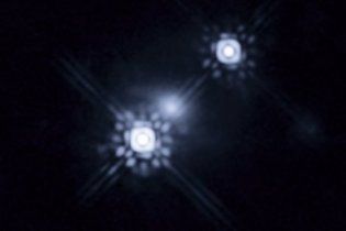 Hubble зафіксував загадковий палаючий диск навколо чорної діри (відео)