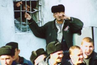 Ющенко помилував 76 ув'язнених