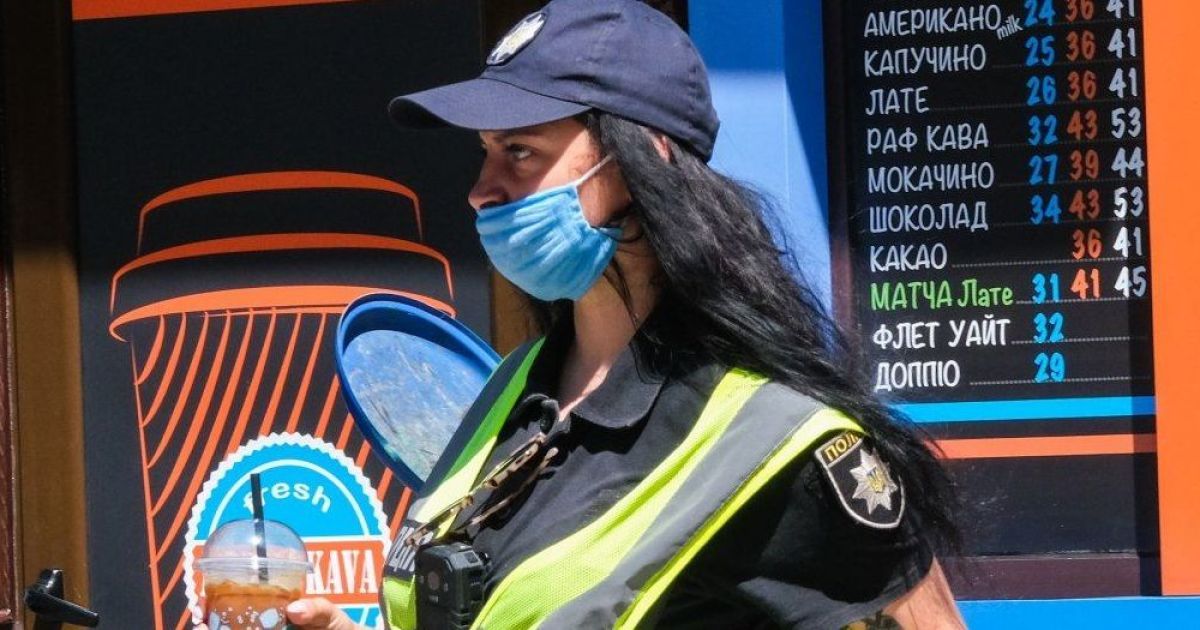 Степанов назвал возможные суммы штрафов за отсутствие масок в общественных местах