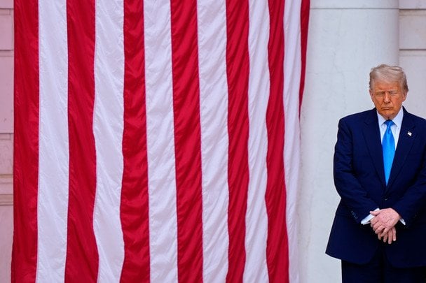 ЕС поддерживает мирный курс Трампа, хотя и не верит в его успех: Politico о плане Запада против Кремля