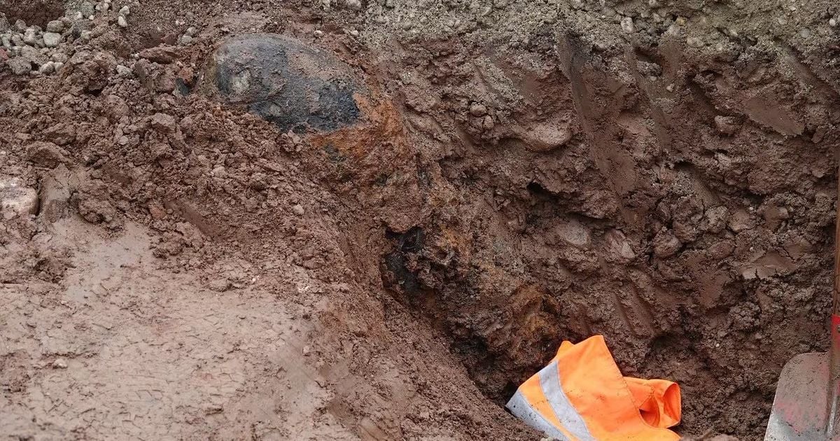 У Дрездені евакуювали 15 тисяч людей через бомбу: що сталося