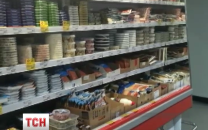 В России на фоне кризиса заговорили о возвращении к продовольственной карточной системе
