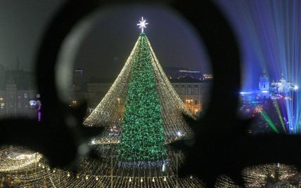 Новорічні святкування у Києві: стало відомо, чи обмежуватимуть доступ до ялинки і локацій