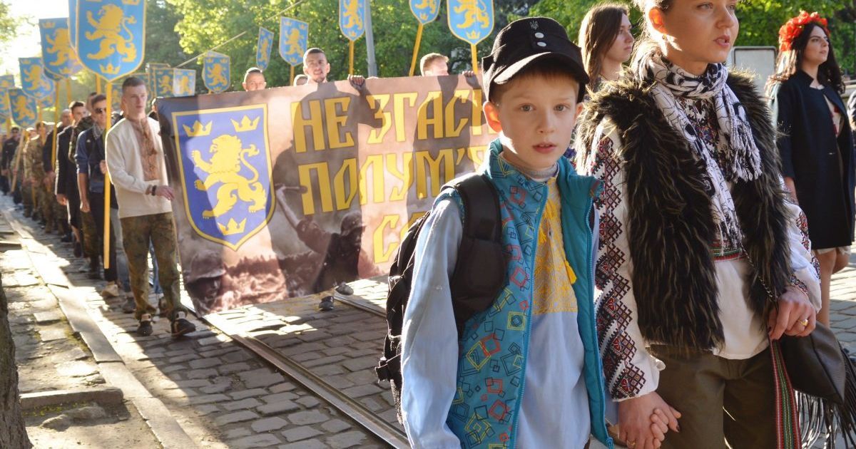 марш вишиванок, дивізія СС_11 / © УНИАН