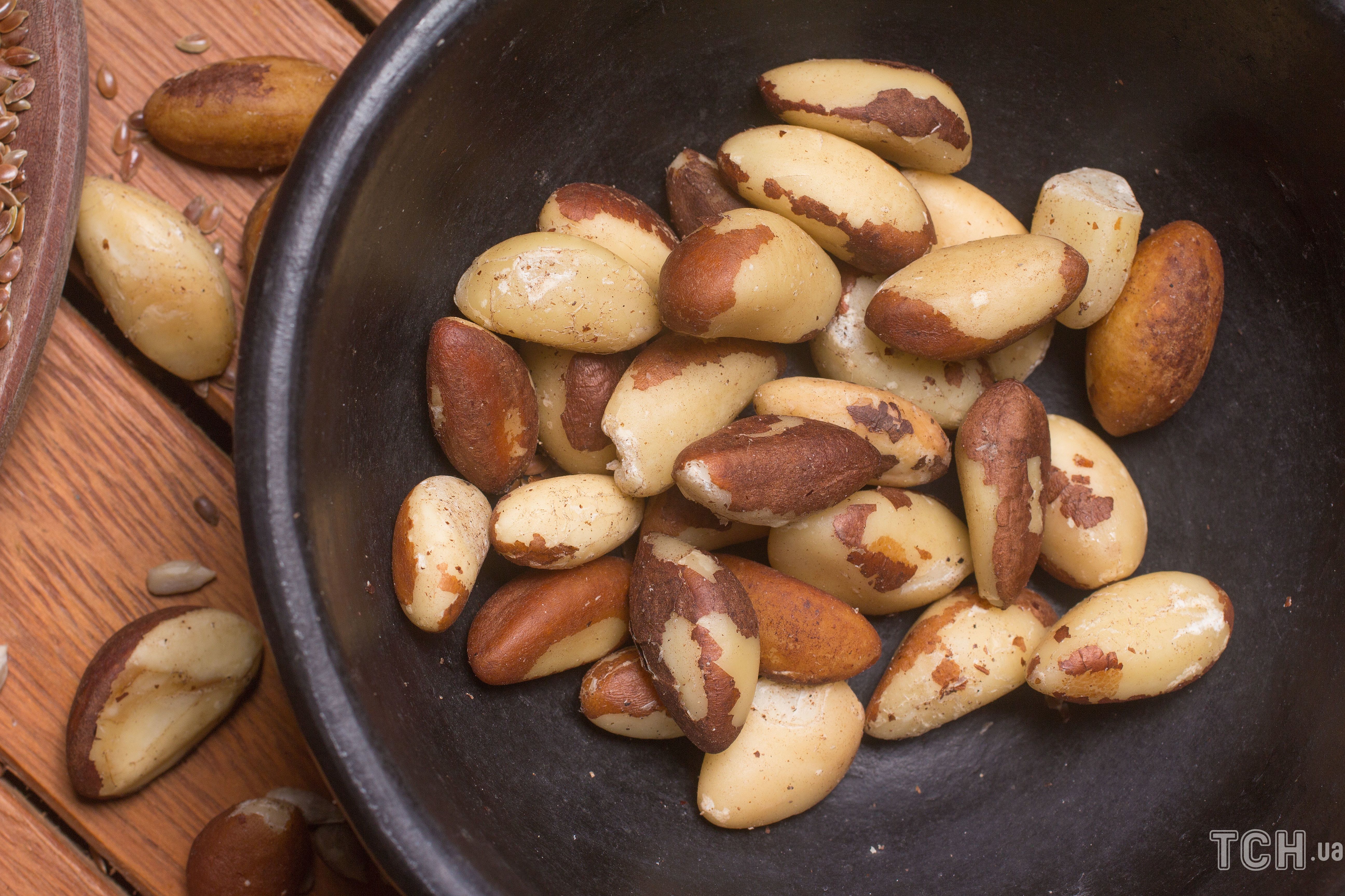 Бразильский орех селен. Бразильский орех неочищенный. Бразильский орех медиум. Бразильский орех фото. Bertholletia excelsa "бразильские орехи".