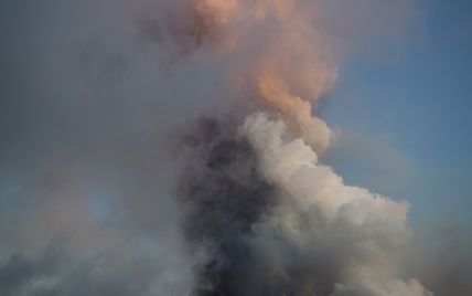 Виверження вулкана на Канарах: обвалився північний схил кратера
