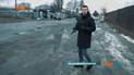 Киевские ремонтники стелили асфальт прямо в снег: что из этого вышло