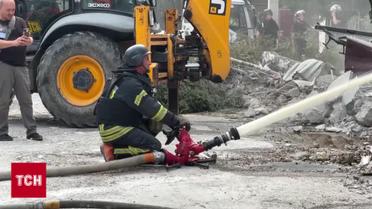 Потужні вибухи в Харкові! Влучання в середмісті! Що відбувається на місці?