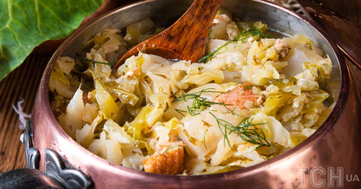 Засипана капуста зі шкварками