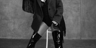 Лакированные ботфорты и сексуальные корсеты: Кристина Агилера снялась в фотосессии для глянца