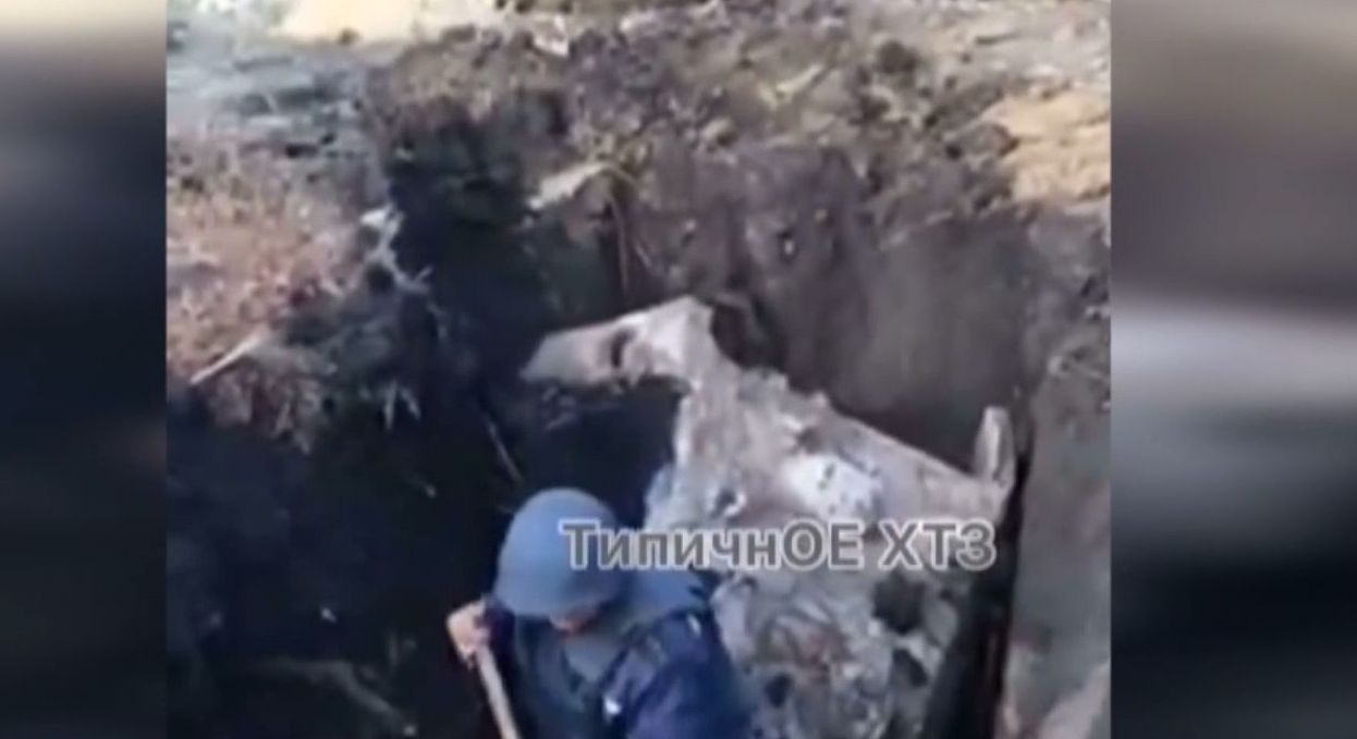 В Харькове нашли башню танка со снарядом в стволе