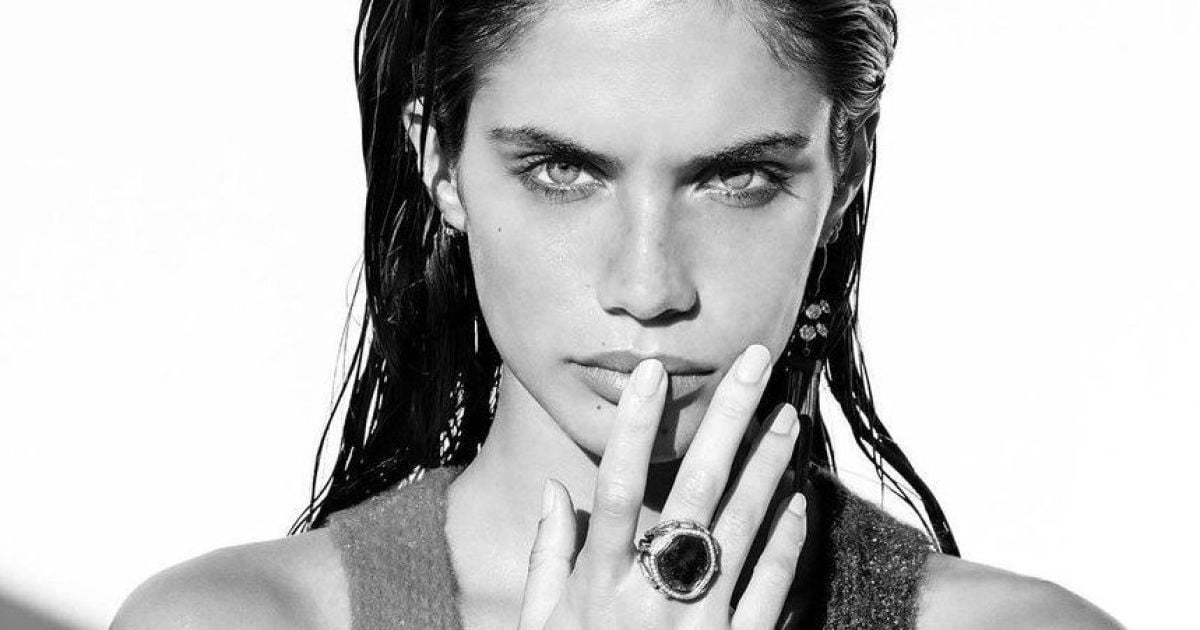 Сара Сампайо для Vogue Portugal