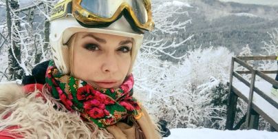 У лижному шоломі та в українській хустці: Ольга Сумська показала, як відпочиває на Буковелі