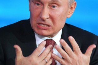 Путін у цинічній манері вимагає докази участі російських бойовиків у конфлікті на Донбасі