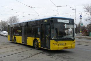 В Киеве возобновили популярный автобусный маршрут