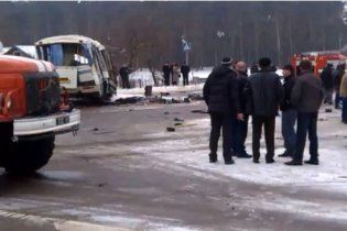 Після жахливої ДТП на трасі Київ-Чоп закривавлені пасажири кричали в паніці