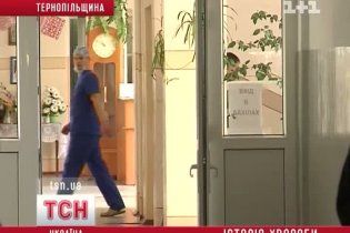 У Тернополі дівчина задихнулася під дверима лікарняного кабінету