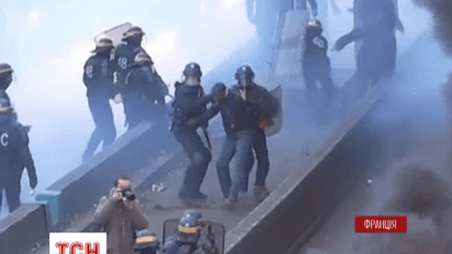 Во Франции проходят сразу три забастовки