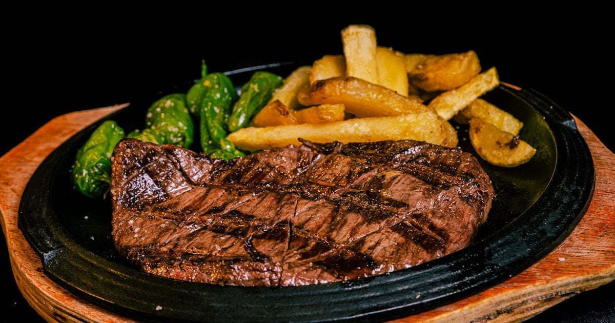 Продукти, яких не можна їсти перед сном