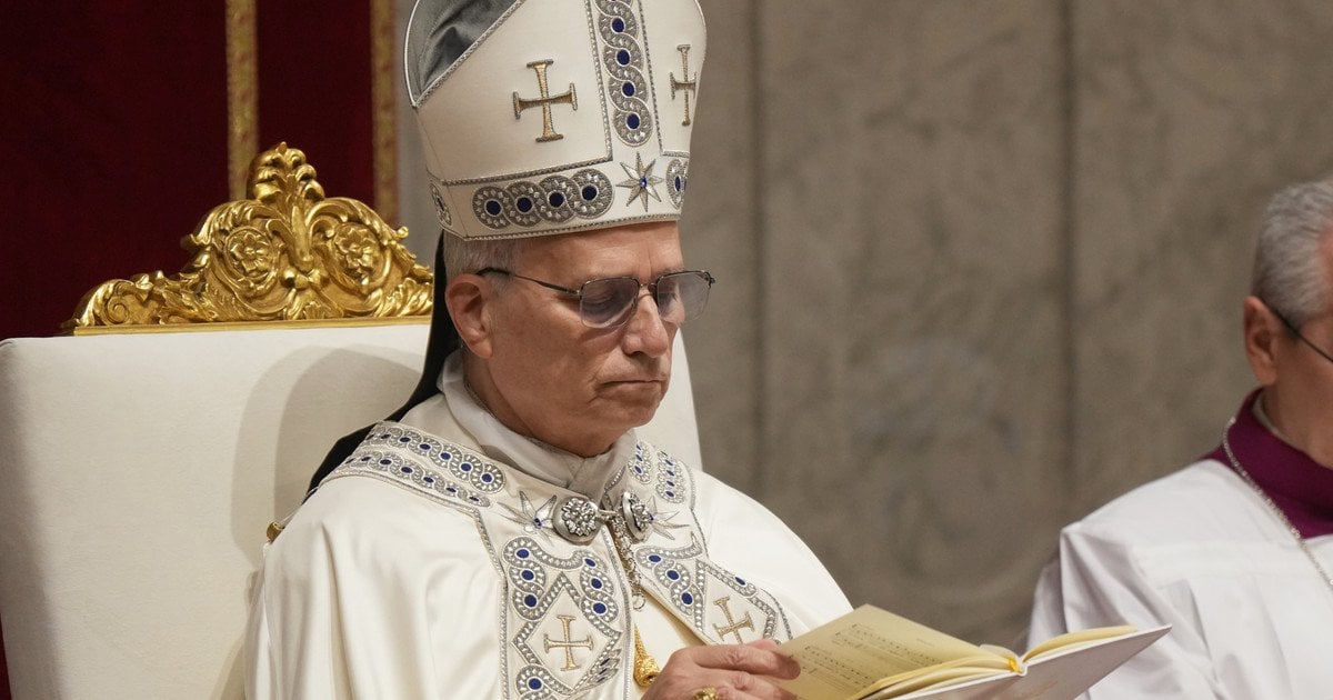 Папа Римський Лев XIV