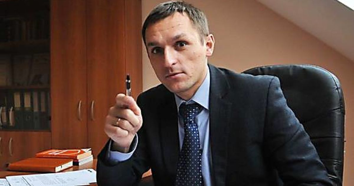 У Києві обікрали автомобіль виконувача обов'язків керівника антикорупційної прокуратури
