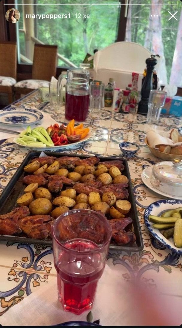 Сториз Маші Полякової / © instagram.com/marypoppers1
