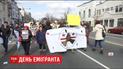 У США власники ресторанів влаштували акцію протесту проти нових наказів Трампа