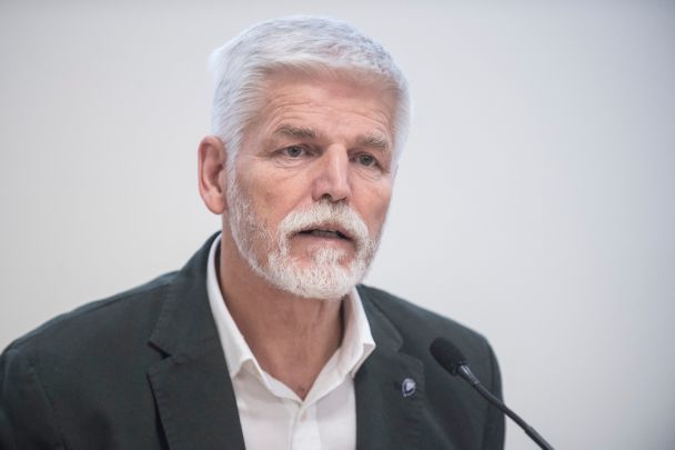 НАТО готове збивати російські дрони - заява президента Чехії