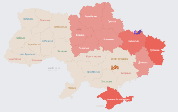 Карта тревог на 14:00 25 мая / © alerts.in.ua