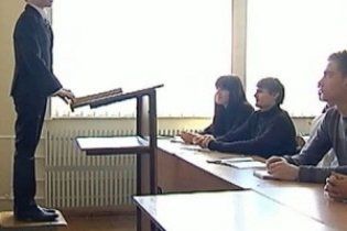9-річний вундеркінд-викладач історії Черкаського університету знає дати краще за фахівців