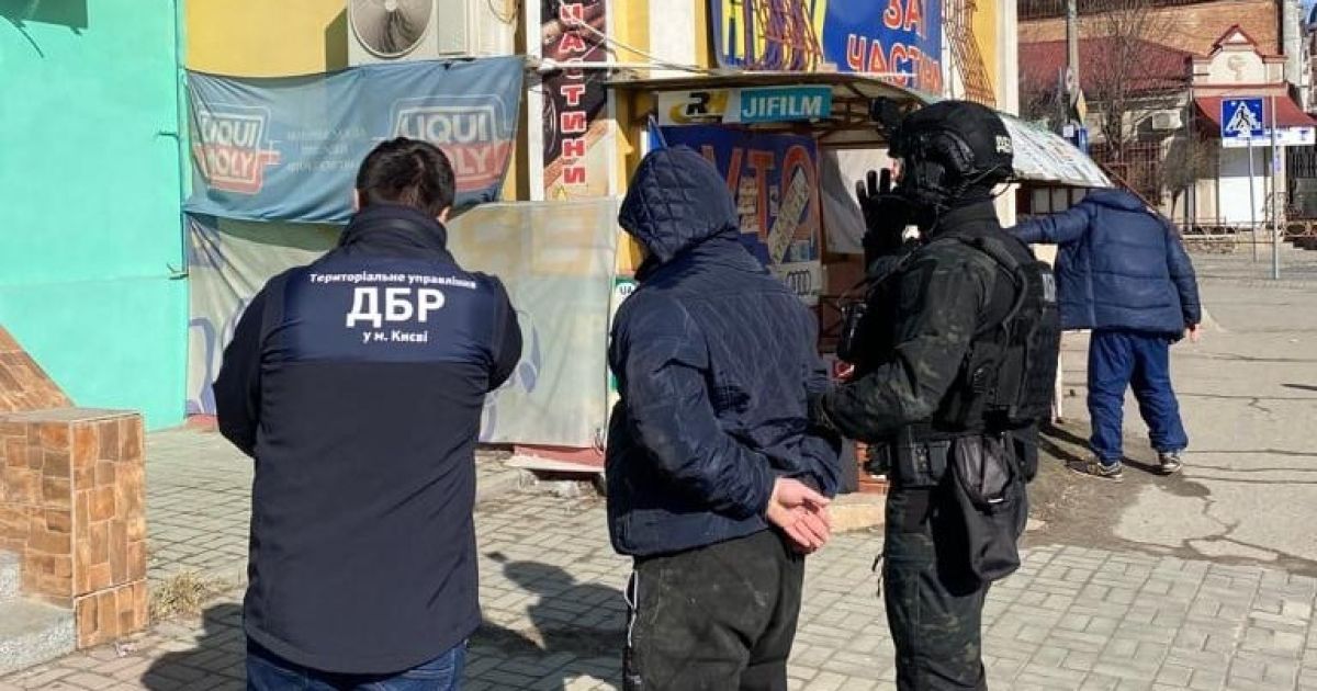 На Київщині підполковник поліції продавав амфетамін (фото)