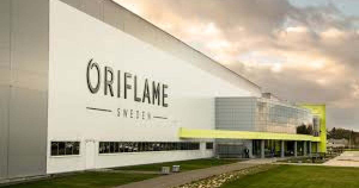 Косметическая компания Oriflame все-таки уходит из России