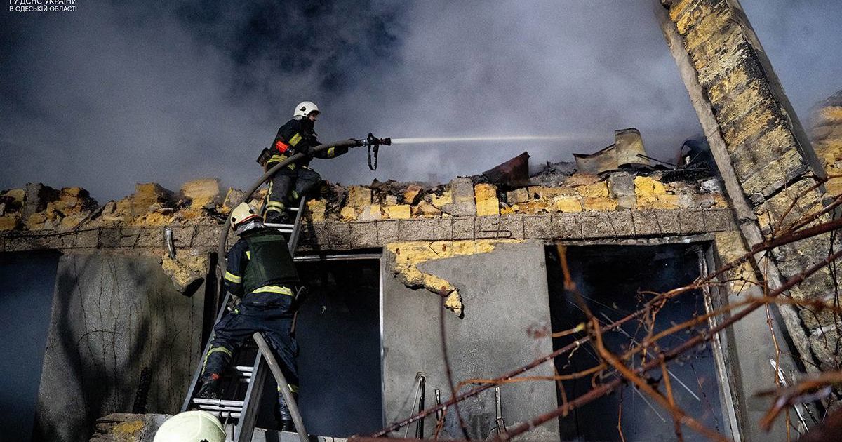 Нічна атака безпілотниками по Україні: які міста опинилися під ударом і де лунали вибухи