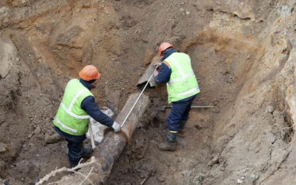 В Киеве отремонтировали водопровод, где произошел прорыв накануне