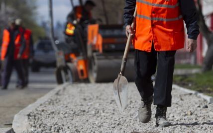 Около 90% украинцев поддерживают "Большое строительство", в частности, ремонт дорог — опрос КМИС
