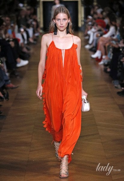 Коллекция Stella McCartney прет-а-порте сезона весна-лето 2020 / © East News