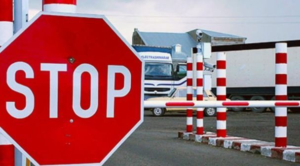 Выезд мужчин в возрасте от 18 до 22 лет за границу: все детали нового решения Кабмина